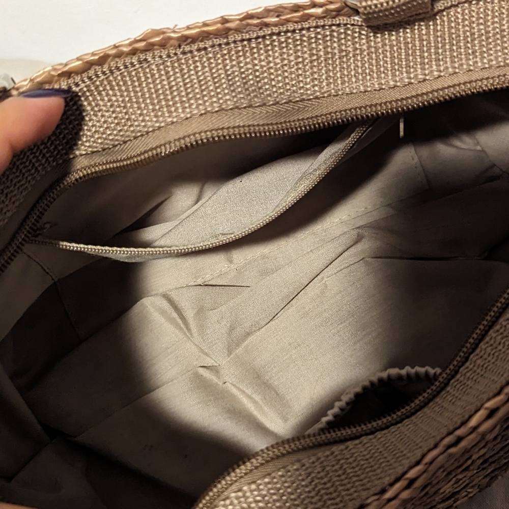Vintage Straw Small Hand Bag - Picture 3 of 6
